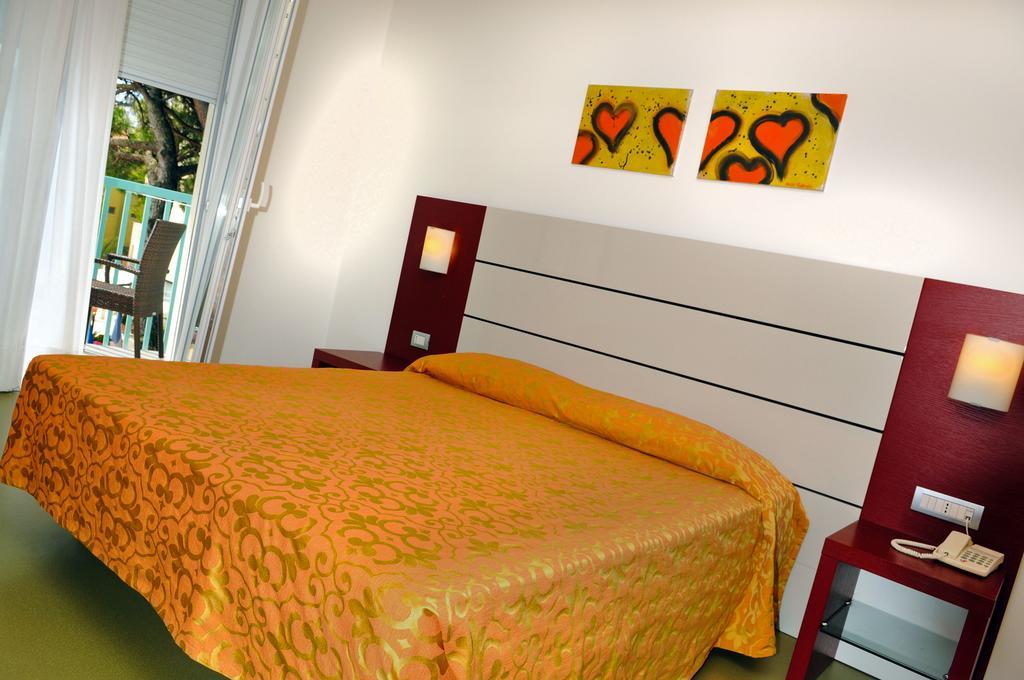 Hotel Raffaello 3*